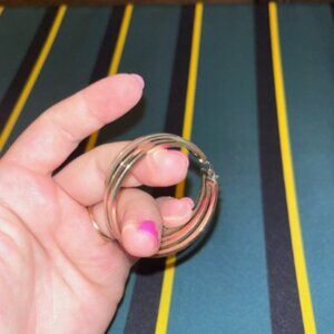 Kendra Scott hoop earrings - gold